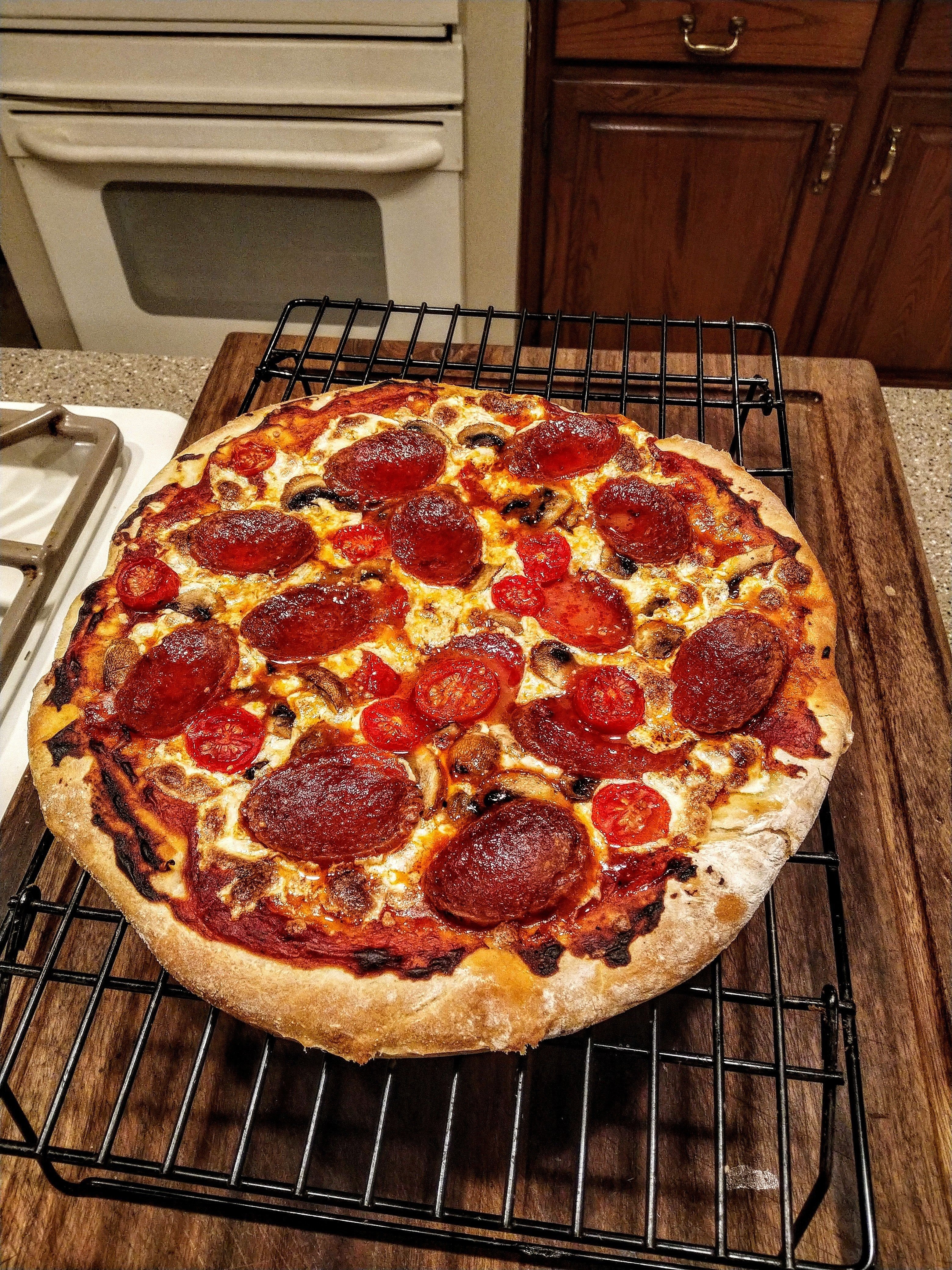 вкусная пицца в духовке пепперони (120) фото