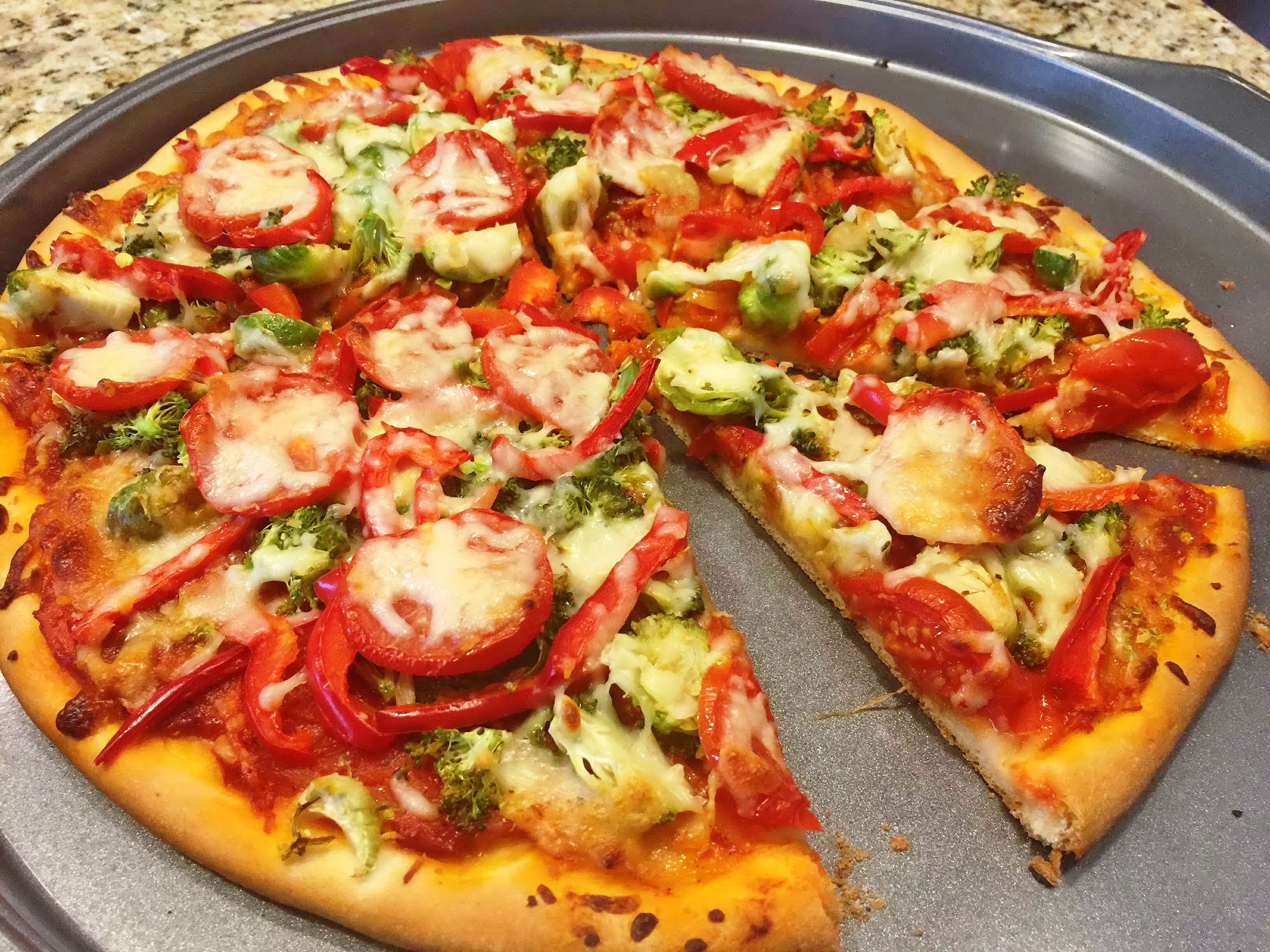 вкусная тонкая пицца в духовке (120) фото