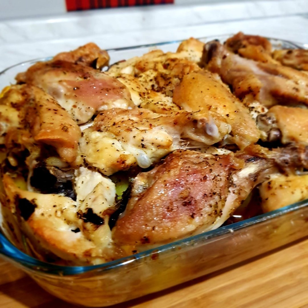 Курица кусочками с картошкой в духовке на протвине рецепт с фото пошагово