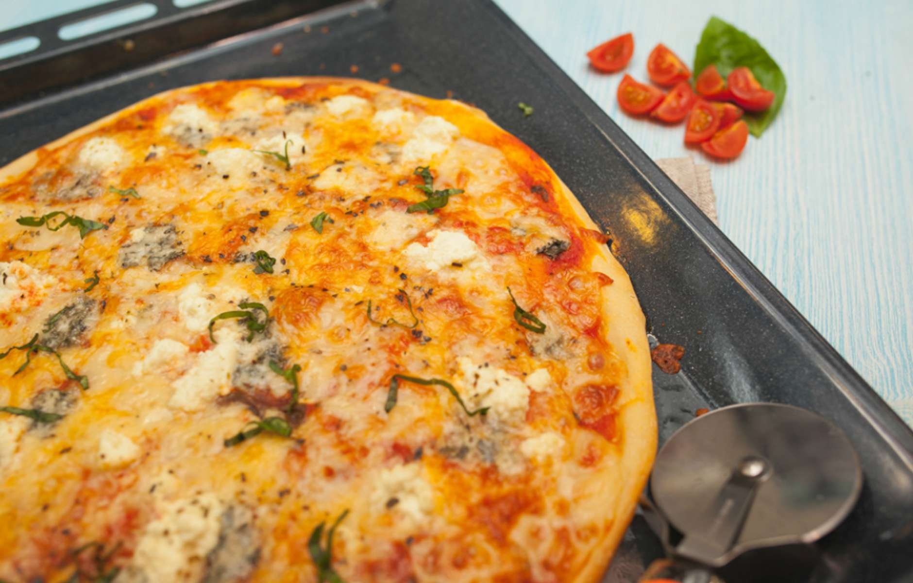 рецепт теста на пиццу четыре сыра фото 24