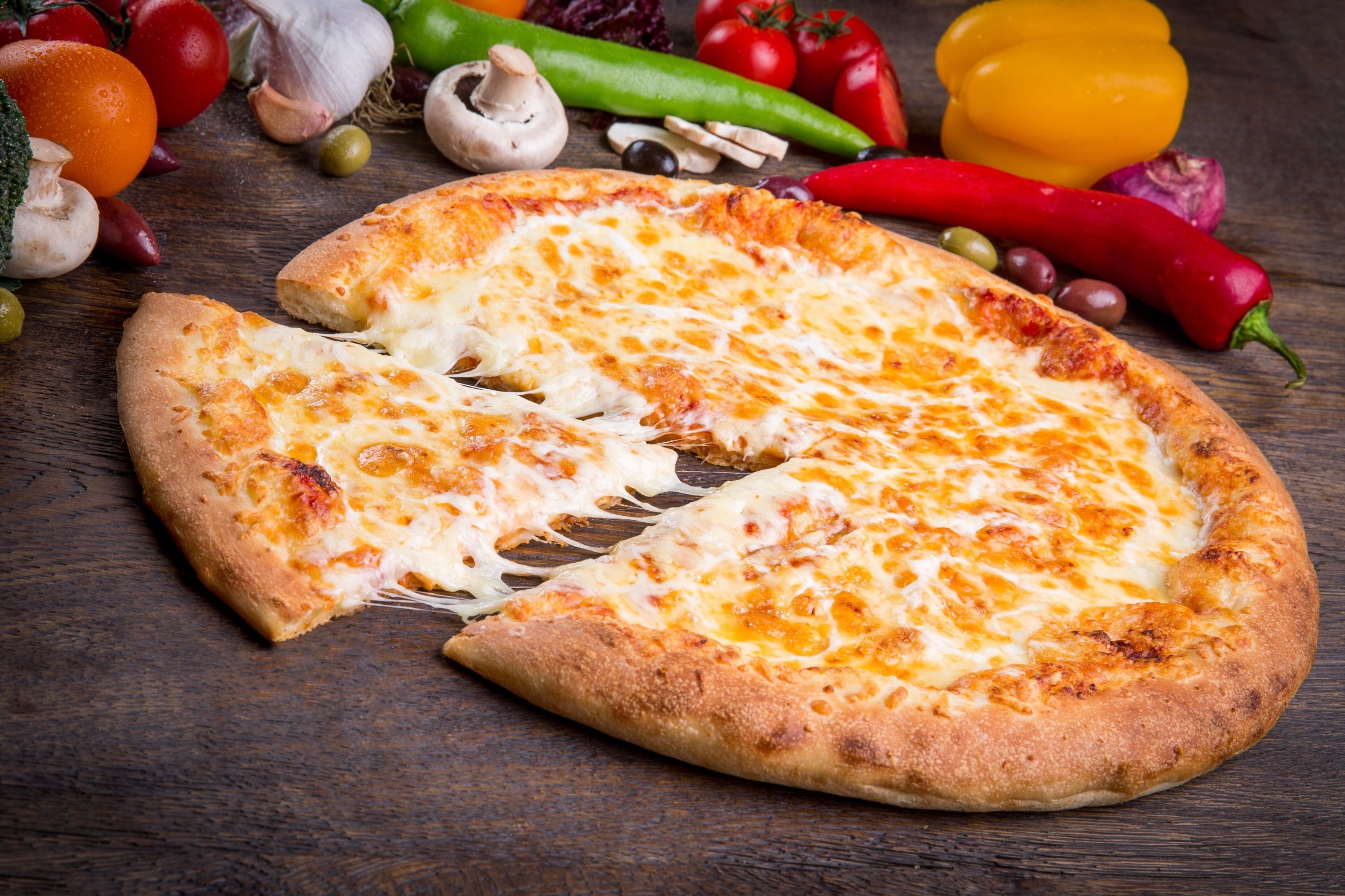 пицца четыре сыра сыры (120) фото