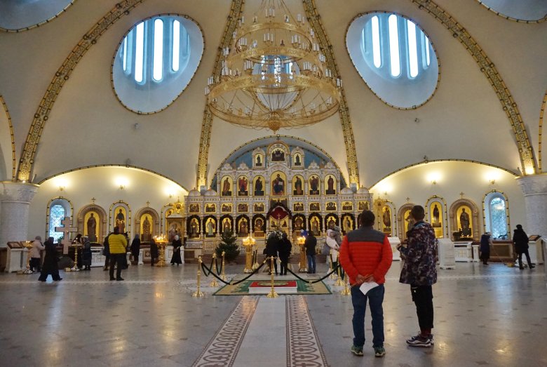 Interior de la Catedral San Igor · mykaleidoscope.ru