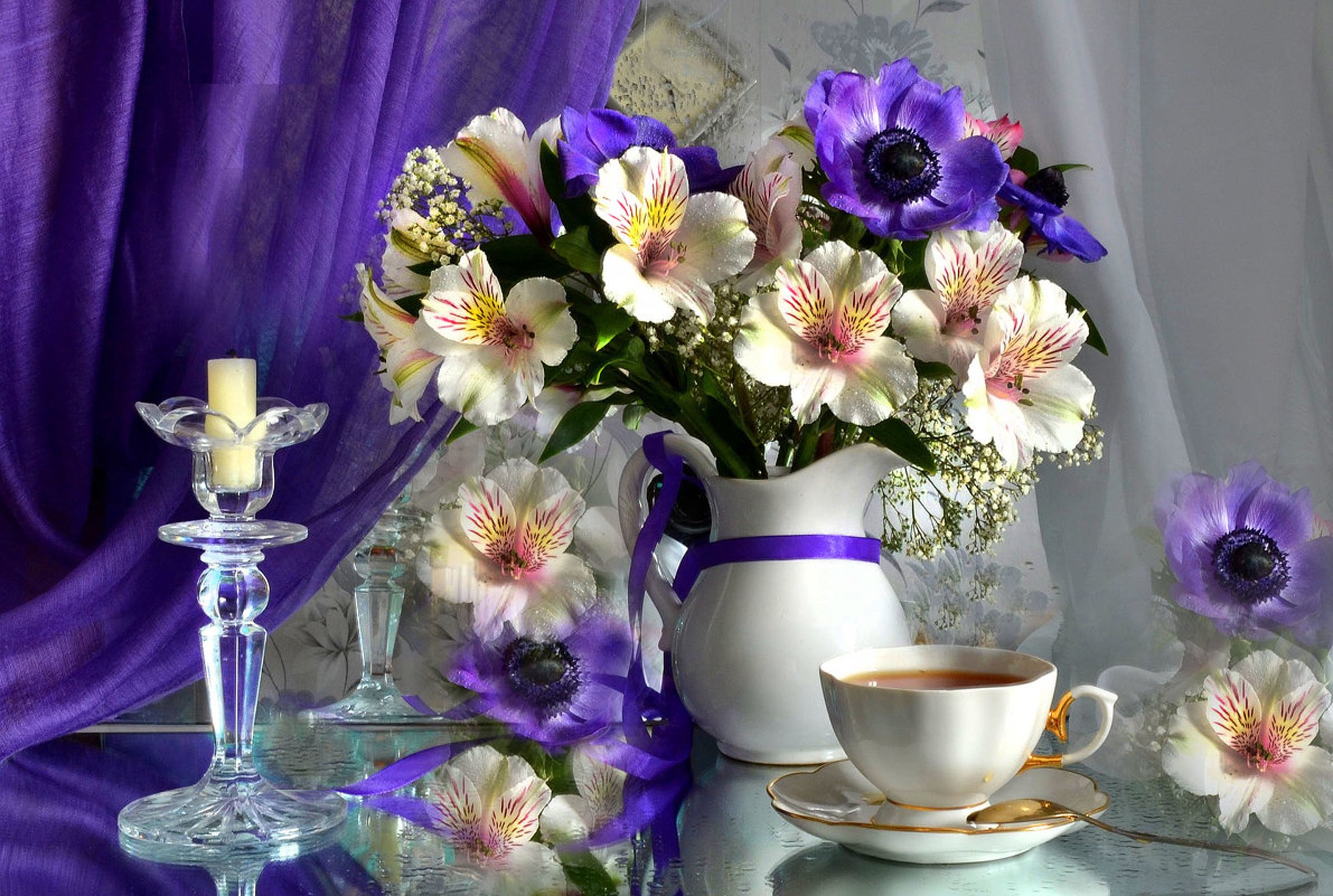 Добрый вечер весенние цветы. Доброе утро цветы. Натюрморт с цветами. Красивые цветы в вазах. Нежный натюрморт.