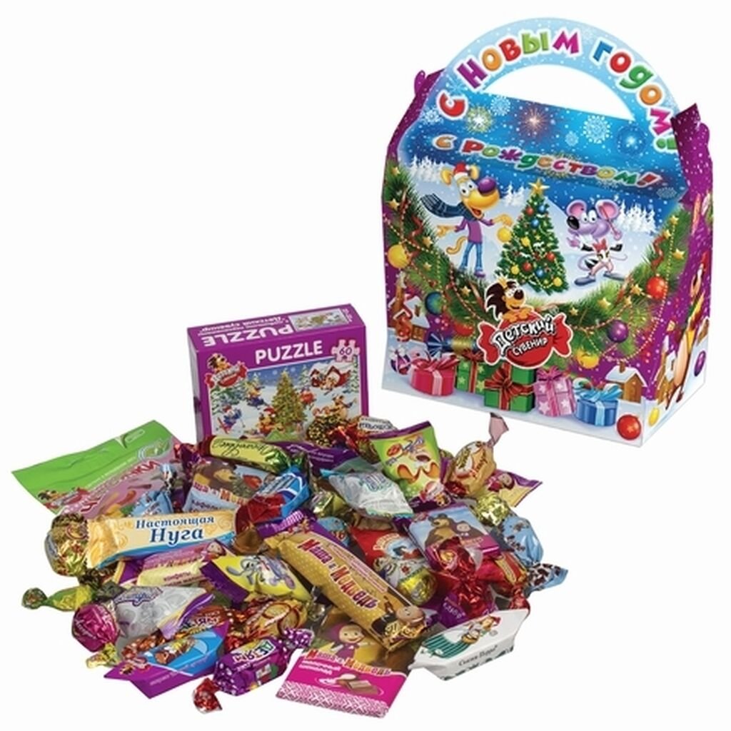 Детские подарки набор. Новогодние подарки для детей. Новогодние подарки конфеты. Новогодние наборы конфет для детей. Новогодний подарок для детей конфеты.