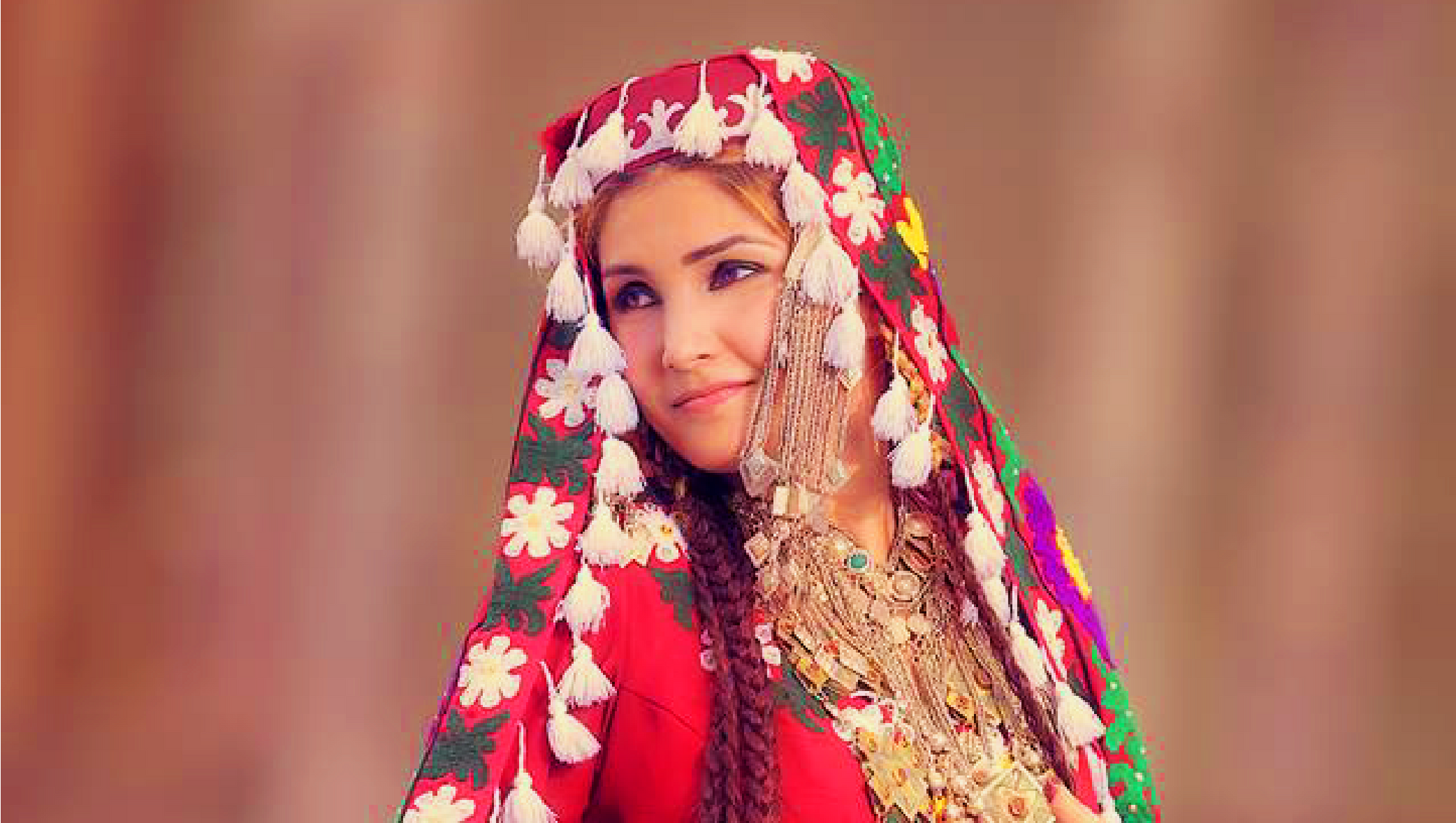 Таджикские модели. Майса туркменка. Таджикский головной убор. Узбекские женщины красивые. Узбекский головной убор для женщин.