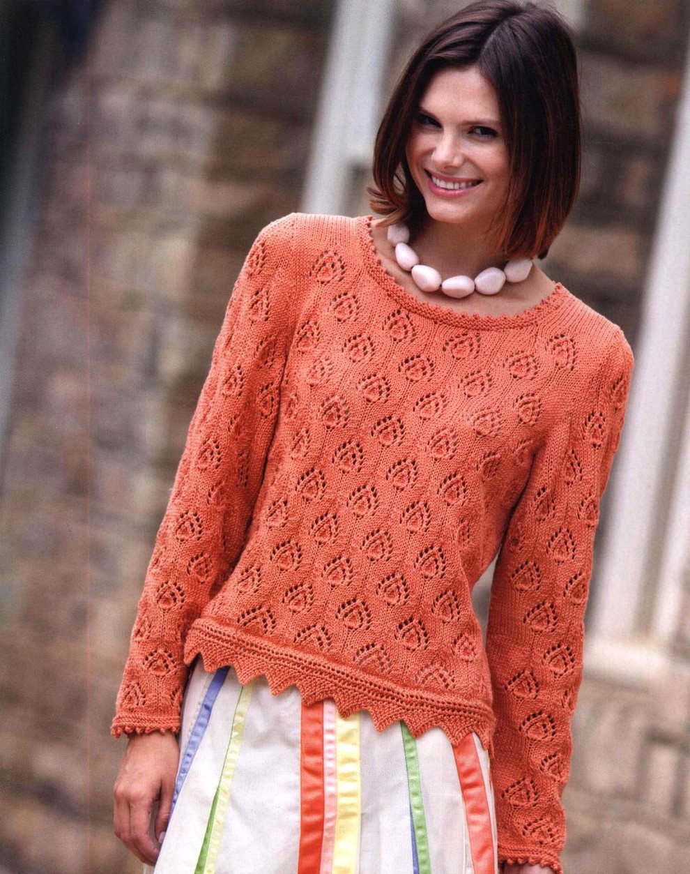 Вязаные модели свитеров для женщин