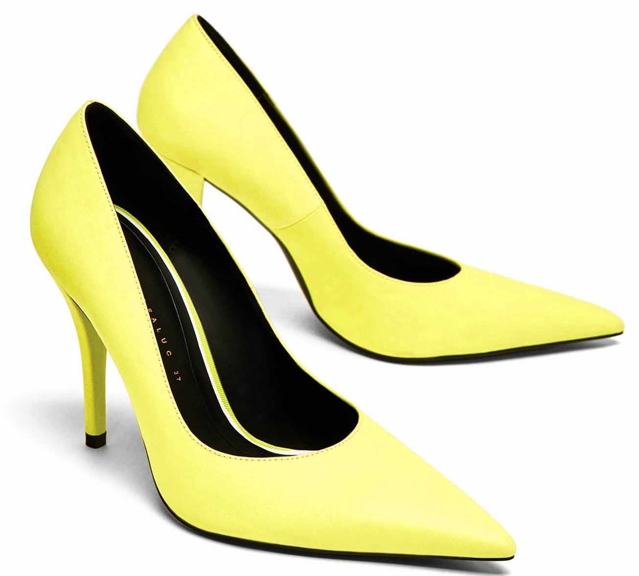 Туфли желтые купить. Желтые туфли Zara. Zara 5450 туфли. Zara лодочки туфли.