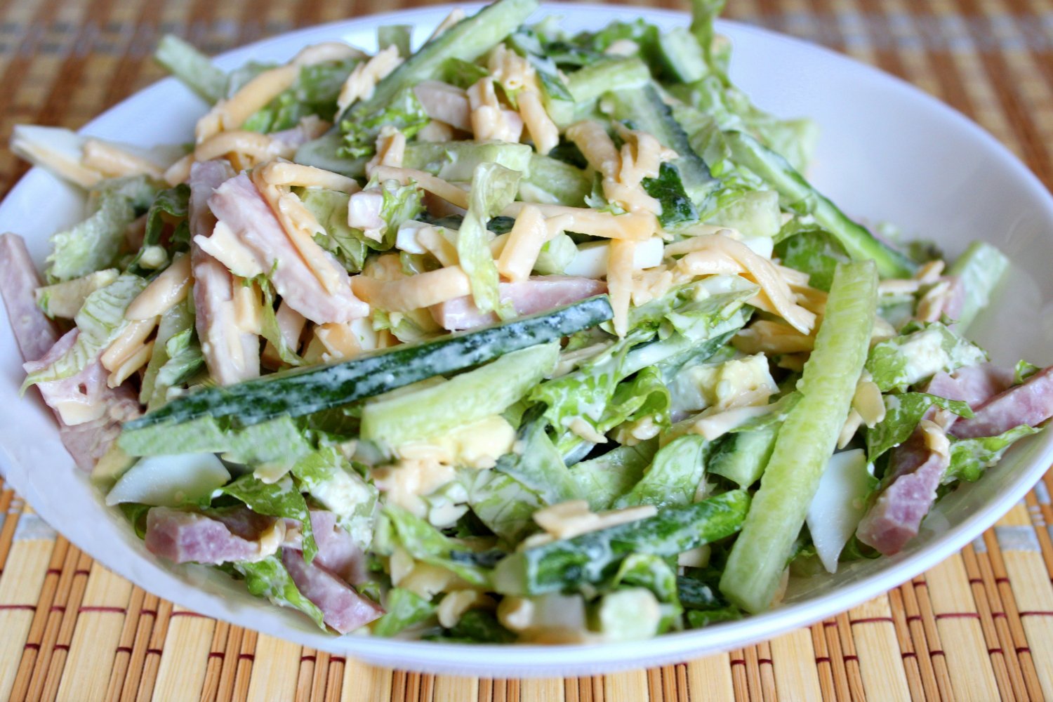 Рецепты салатов с солеными огурцами фото простые и вкусные
