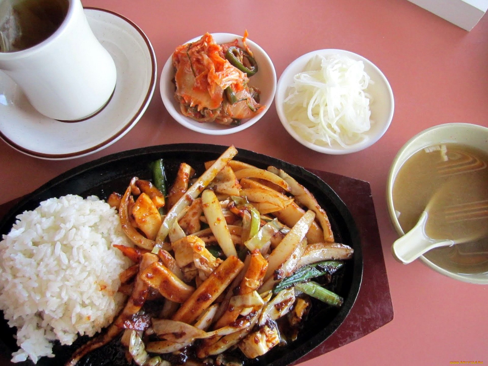 Корея фуд. Азиатская кухня. Корейская еда. Южнокорейская кухня. Корейские национальные блюда.