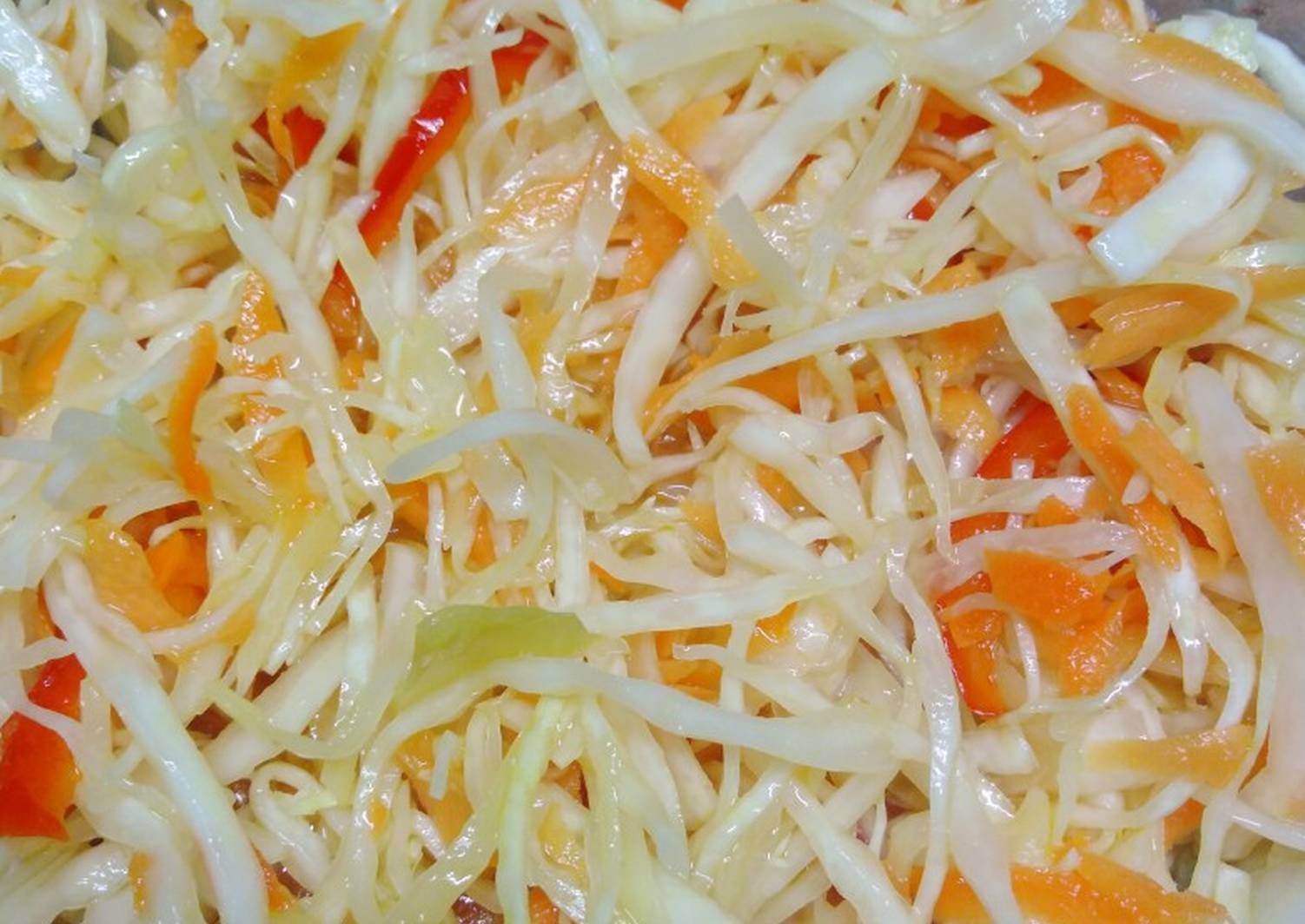 Салат из капусты моркови и болгарского