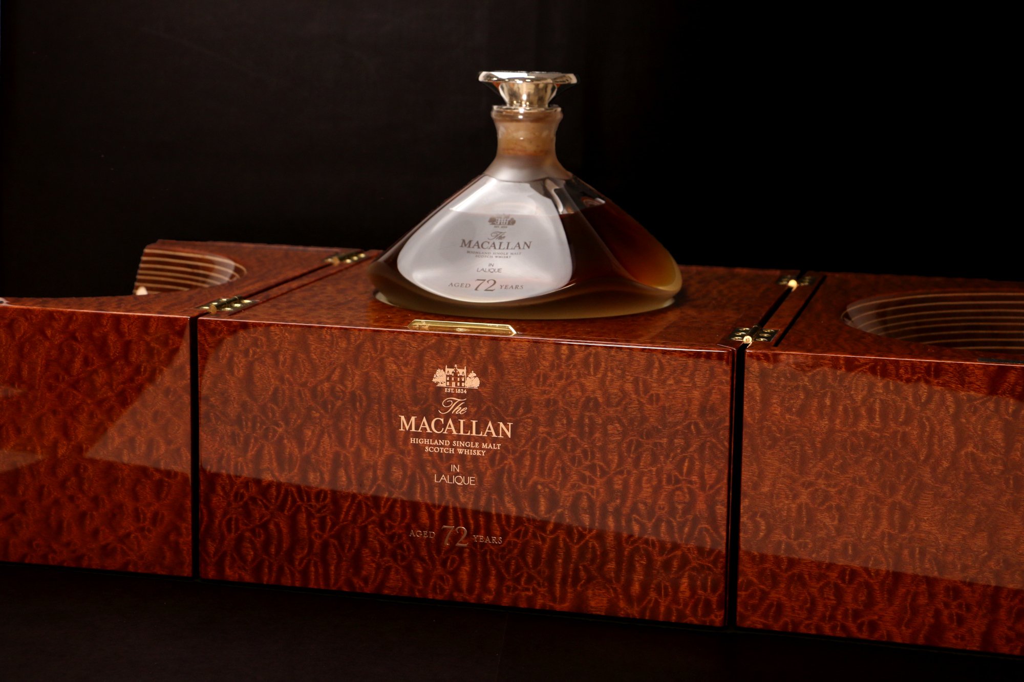 Коньяк за час. Макаллан Лалик 72. Macallan Genesis 72. Macallan Lalique 72. Виски Macallan 72.
