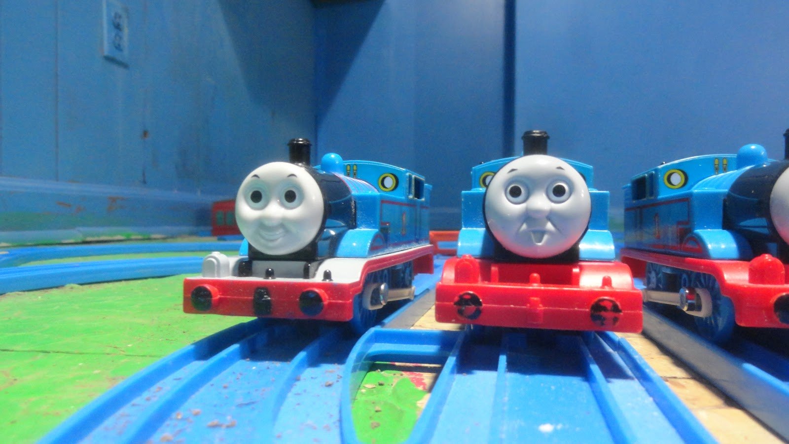 Волшебная железная дорога. Tomica Thomas and friends: Diesel 10. Tomy Thomas and friends. Thomas and friends giant Tomy Thomas.