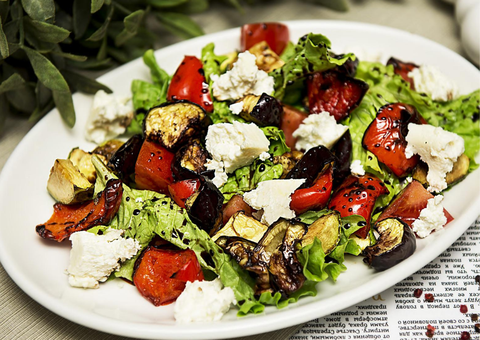 Греческий салат с фетаксой с фото