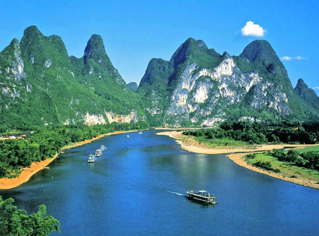Asia area. Гуйлинь Лицзян реки. Река Лицзян Китай. Гуйлинь Китай река Лицзян. Карстовые горы Гуанси Китай.