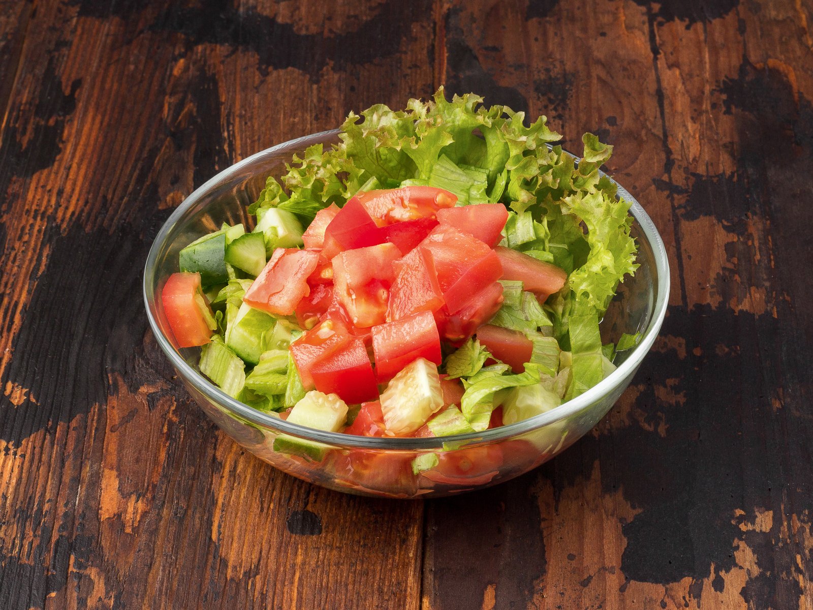 Простой салат без помидор. Салат. Салат овощ. Овощной салат салат. Салат из сырых овощей.