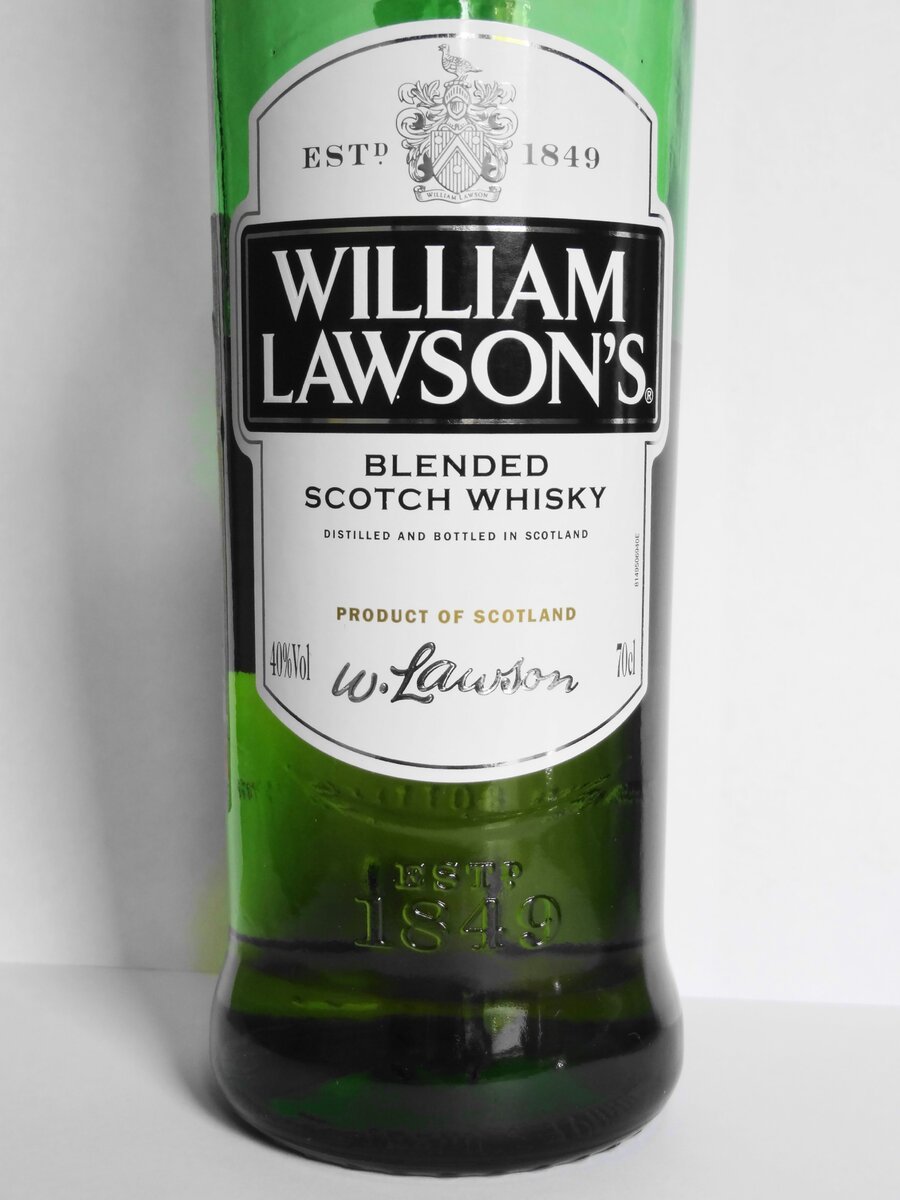 Лоусон 0.7 цена. Вильям Лоусонс/ William Lawson`s. Виски Вильям Лоусонс 0.7. Уильям Лоусон виски. Виски Вильям Лоусон 0.5 л.