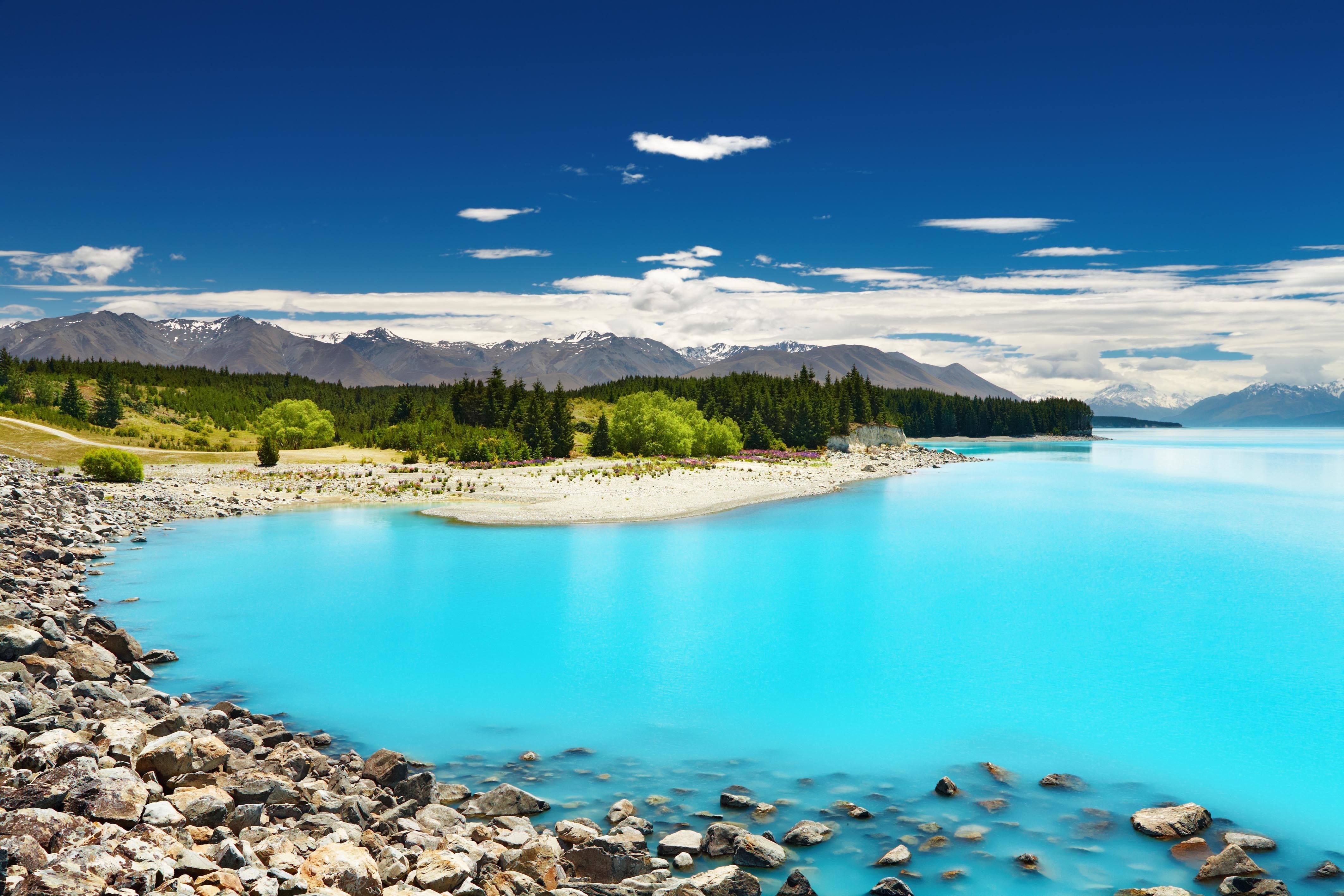 Картинки на рабочий экран. Озеро пукаки в новой Зеландии. Голубое озеро новая Зеландия. Голубое озеро Новозеландия. Блу-Лейк (озеро, Квинсленд).