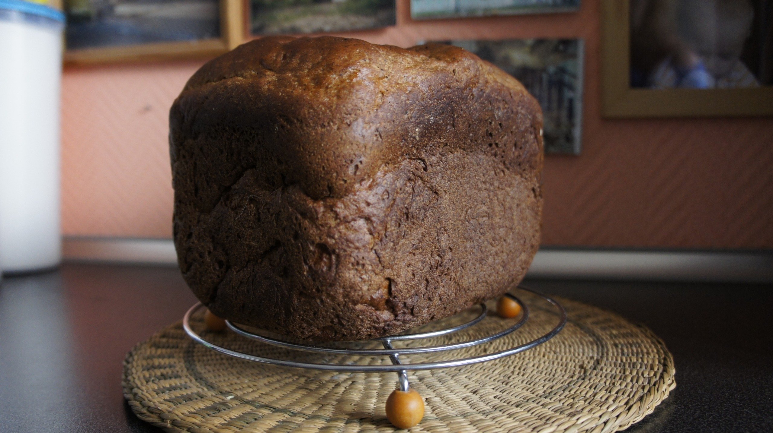 Шоколадный кекс в хлебопечке. Бородинский хлеб. Тот хлеб. Ржаной хлеб в силиконовой форме. Кекс в хлебопечке горение
