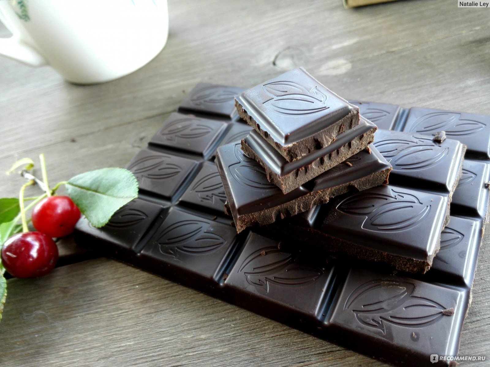 Фабрика горького шоколада. Шоколад Горький. Горький киргизский шоколад. Плиточный шоколад. Шоколадная плитка.