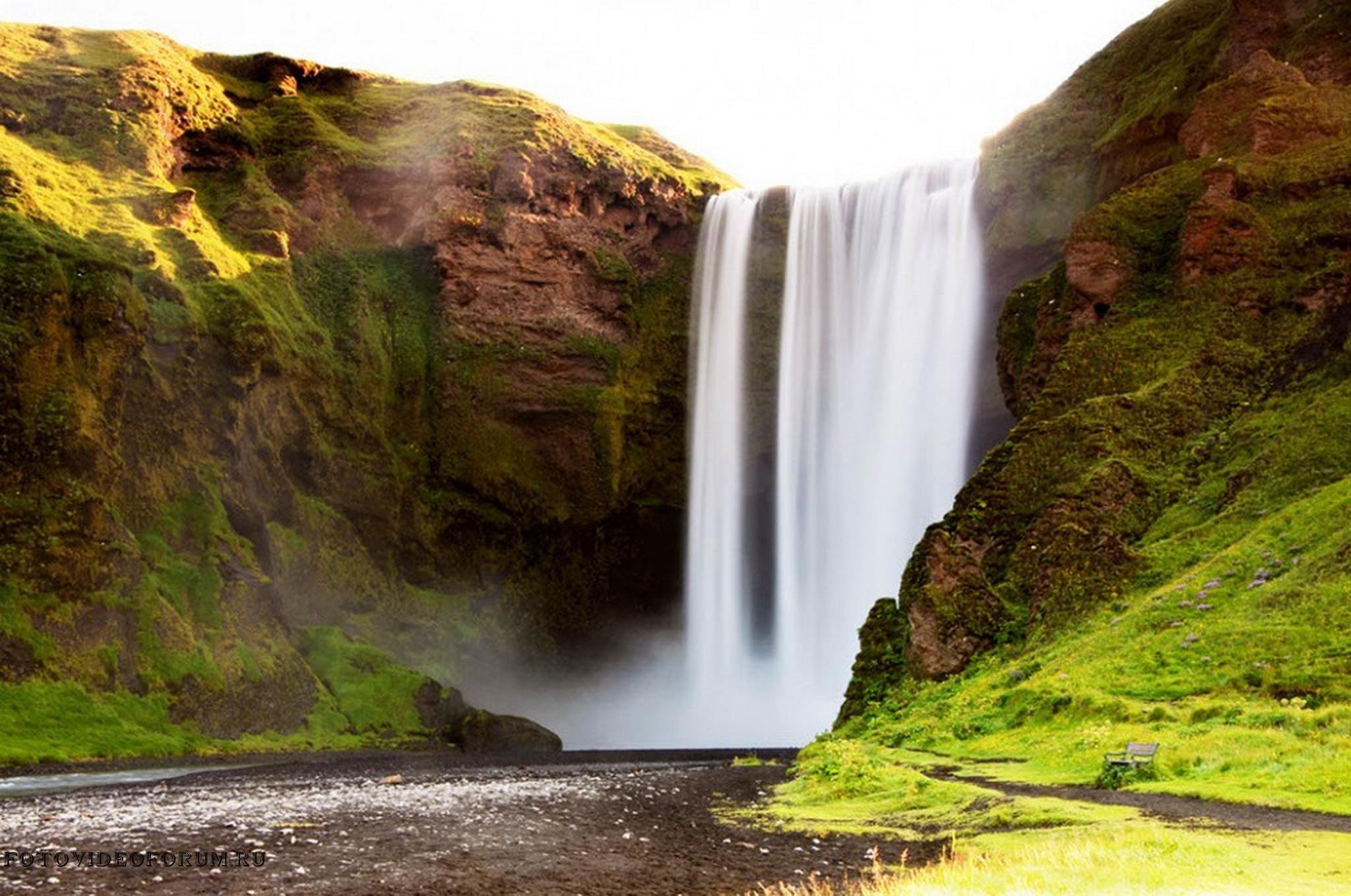 Водопад. Водопад Скоугафосс. Скоугафосс Исландия. Водопад Skogafoss Исландия. Водопад Скоугафосс Исландия фото.