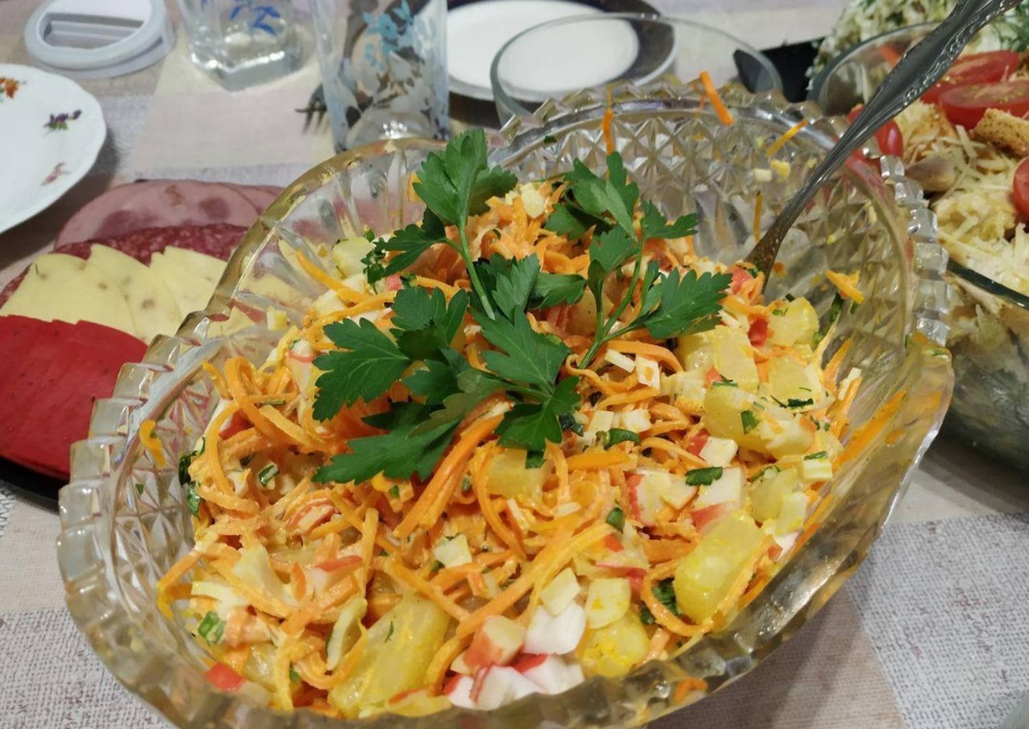 Салат с корейской морковью рецепт с фото пошагово
