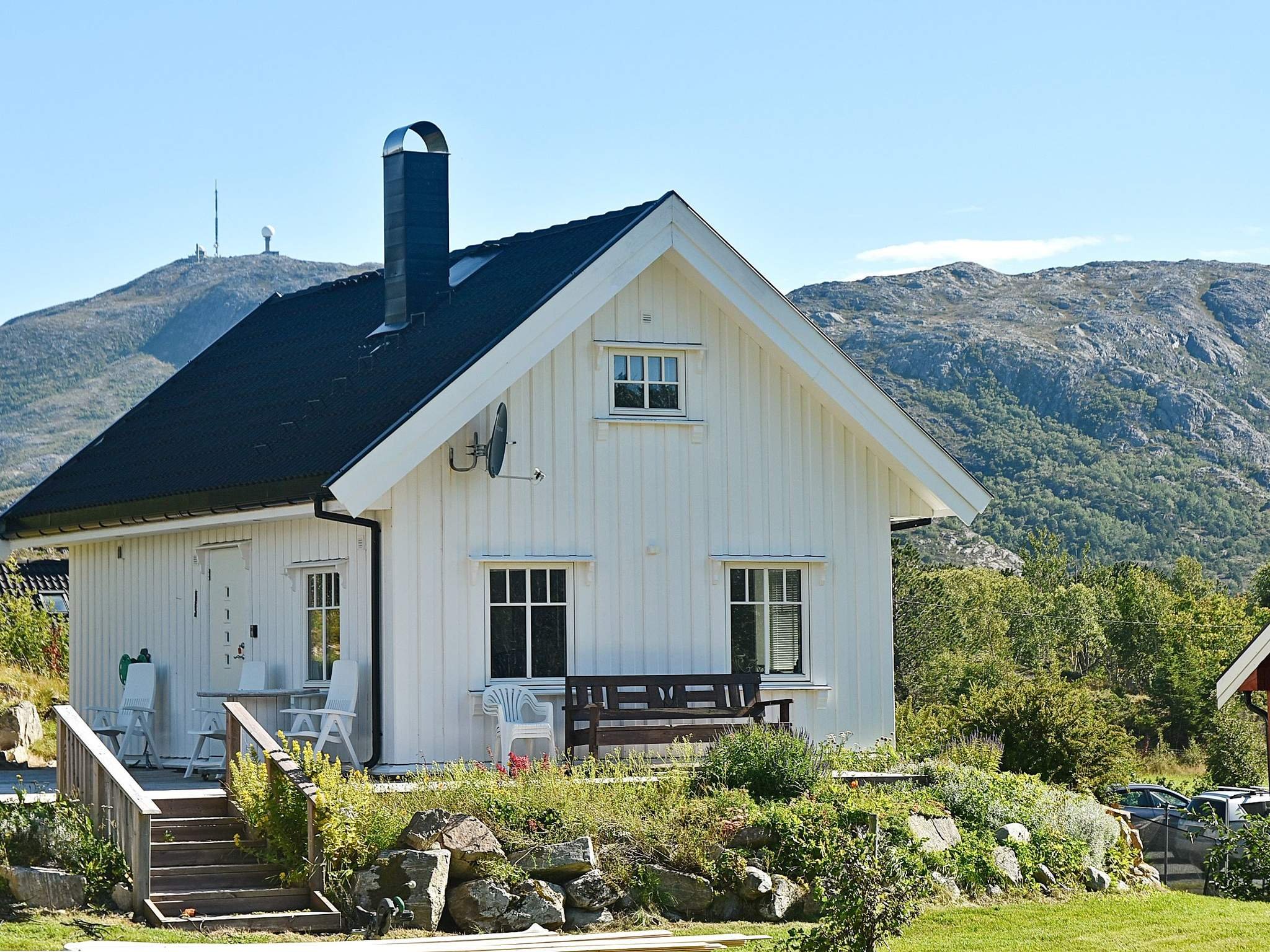 Домик в норвегии. Менсхаусен Норвегия. Частный дом в Норвегии. Красивые дома в Норвегии. Особняк в Норвегии.