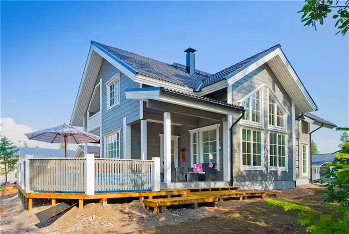 Финский дом серого цвета