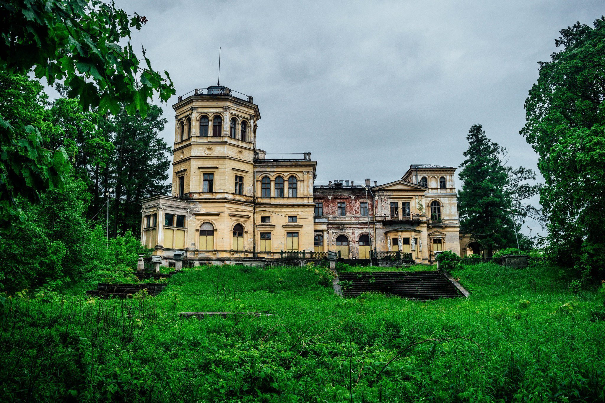 Дворец князя Михаила Николаевича в Стрельне