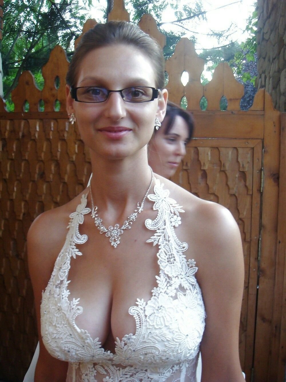 груди в декольте жены (120) фото