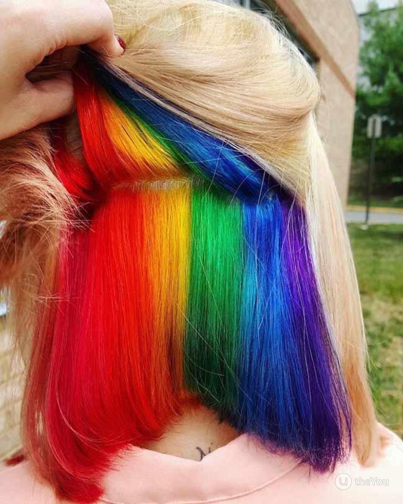 Сделай цвет разноцветным. Рейнбоу Хаир. Радужные волосы. Разноцветное окрашивание волос. Яркое окрашивание волос.
