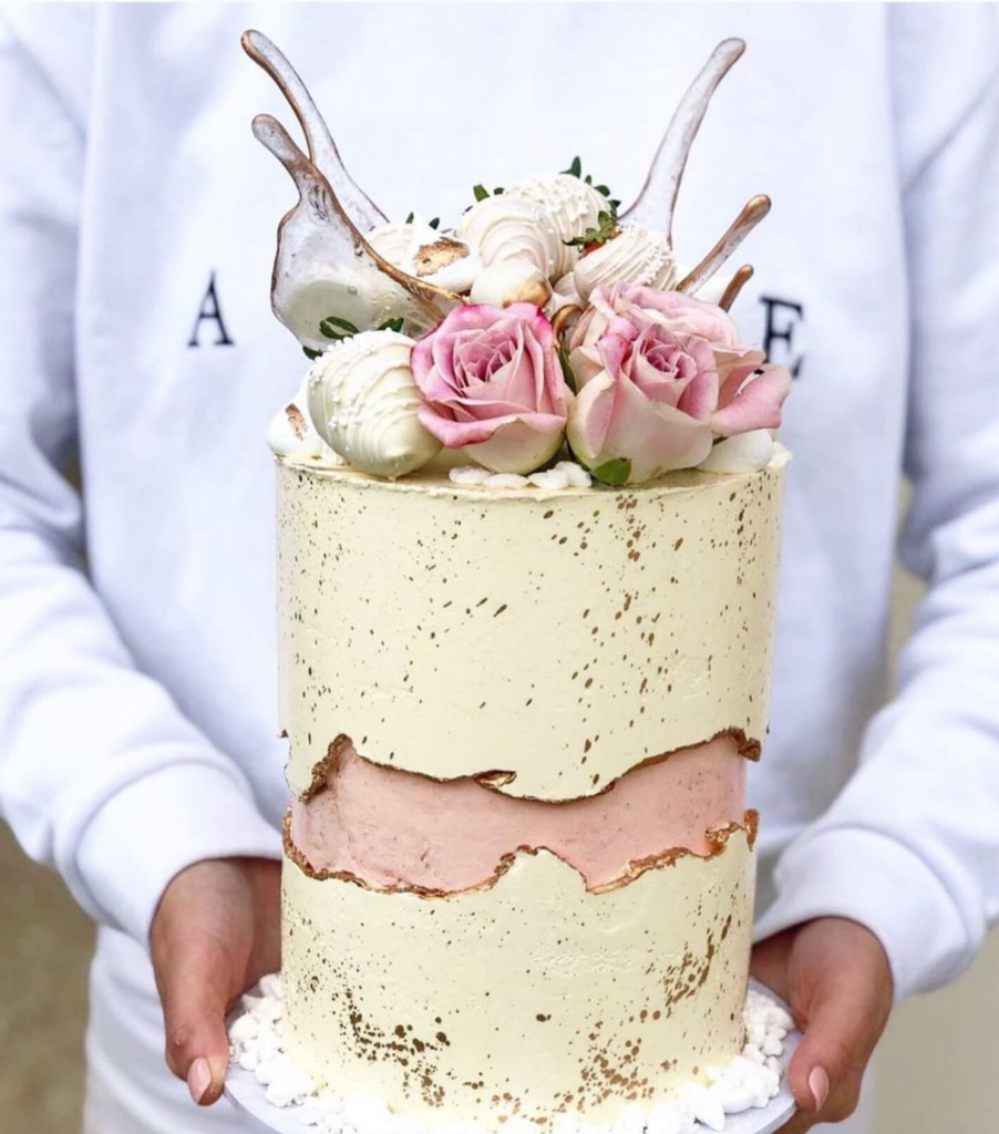 Тренды в тортах. Стильный торт. Красивые стильные торты. Красивый современный торт.