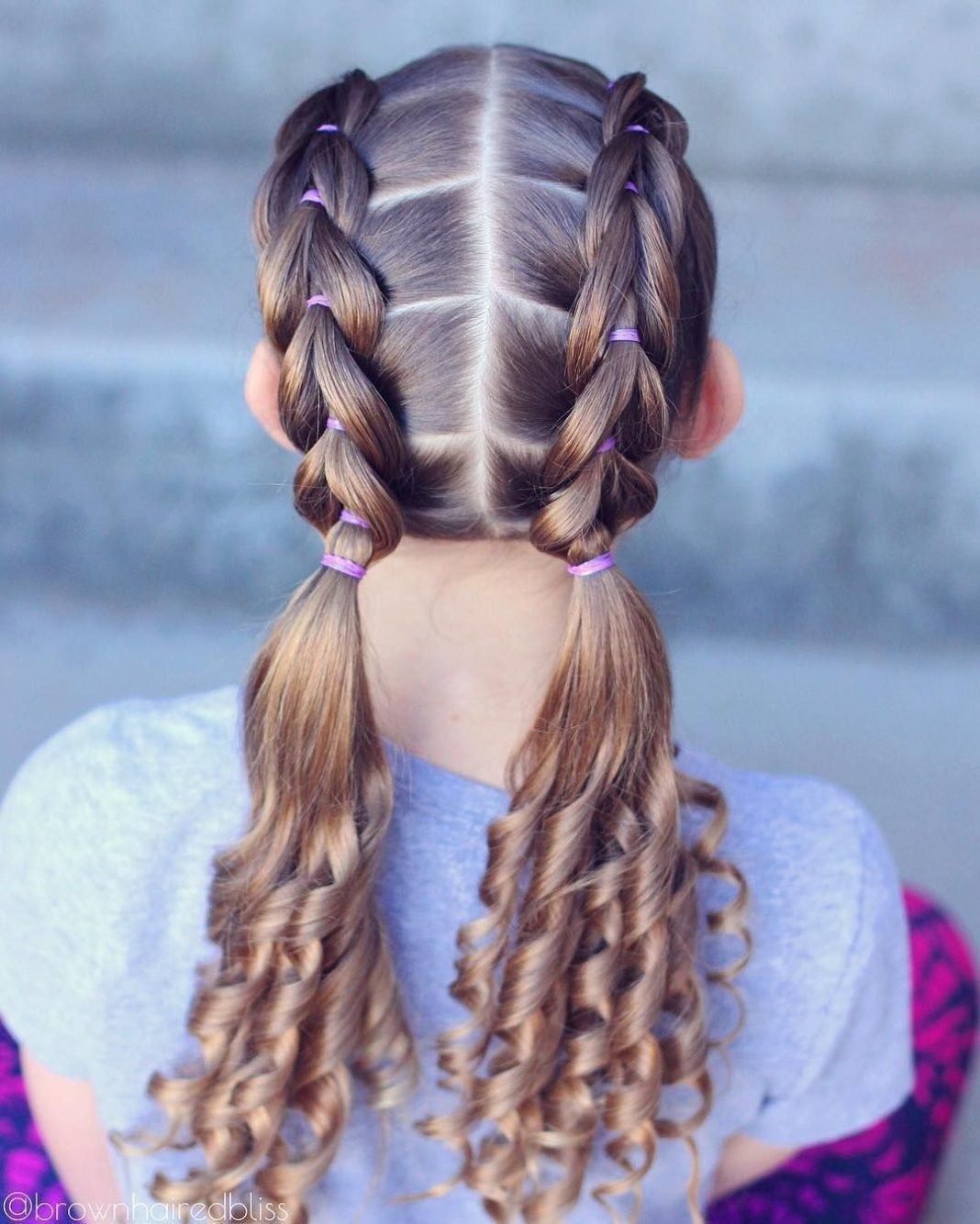 10 прически красивые. Прически для девочек. Прически в школу. Красивая коса на длинные волосы для девочки. Причёски для девочек в школу.
