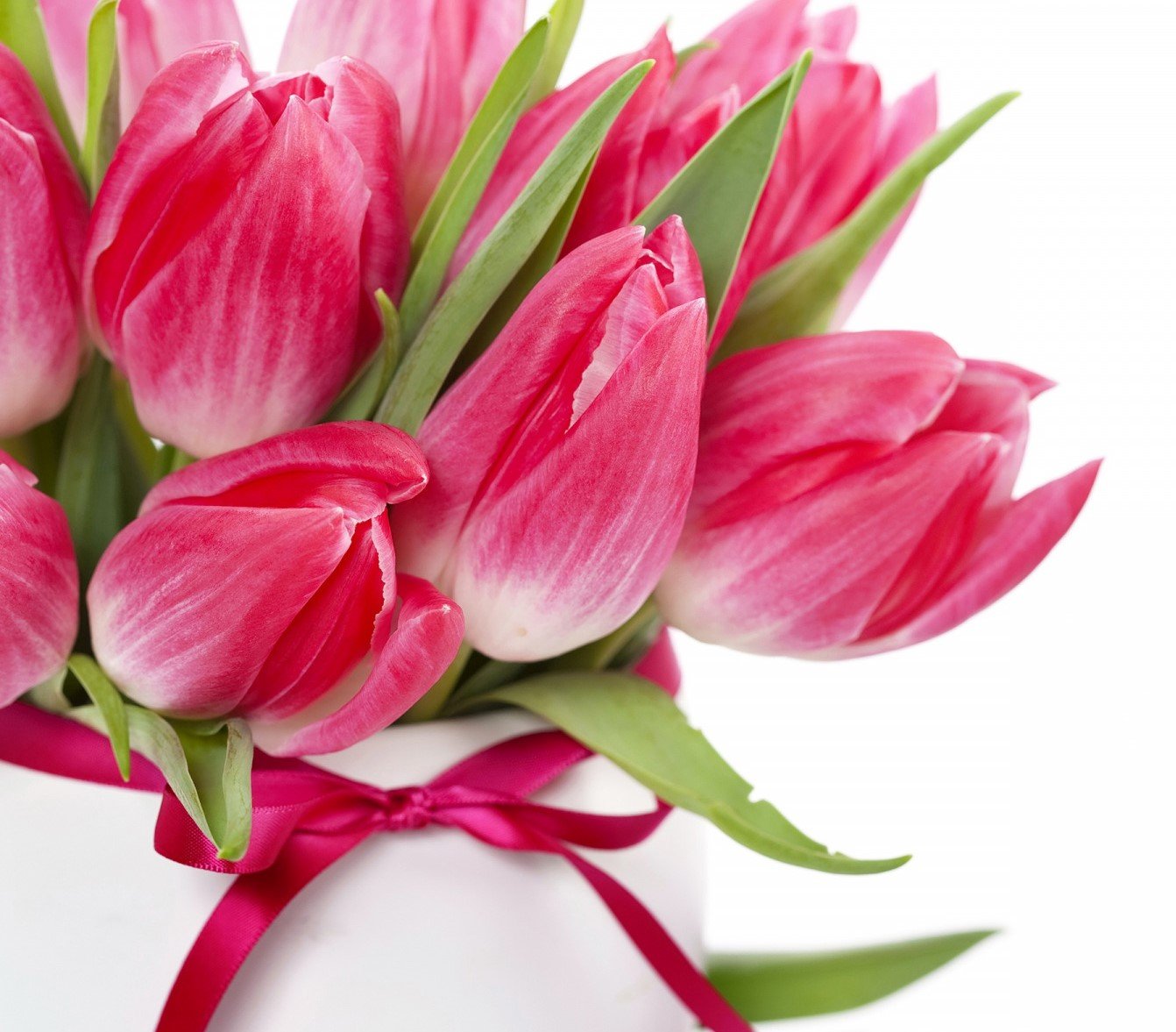 Открытку красивый букет тюльпанов. Цветы тюльпаны. Букет тюльпанов. Розовые тюльпаны.