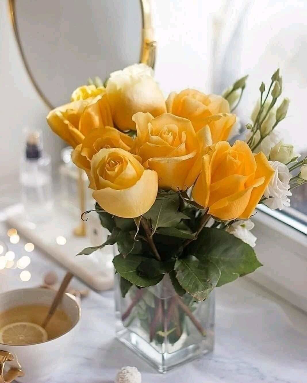 Пусть день твой будет добрым и прекрасным. Доброе утро желтые розы. Чудесные желтые розы. Доброго светлого утра. Дробро у РО.