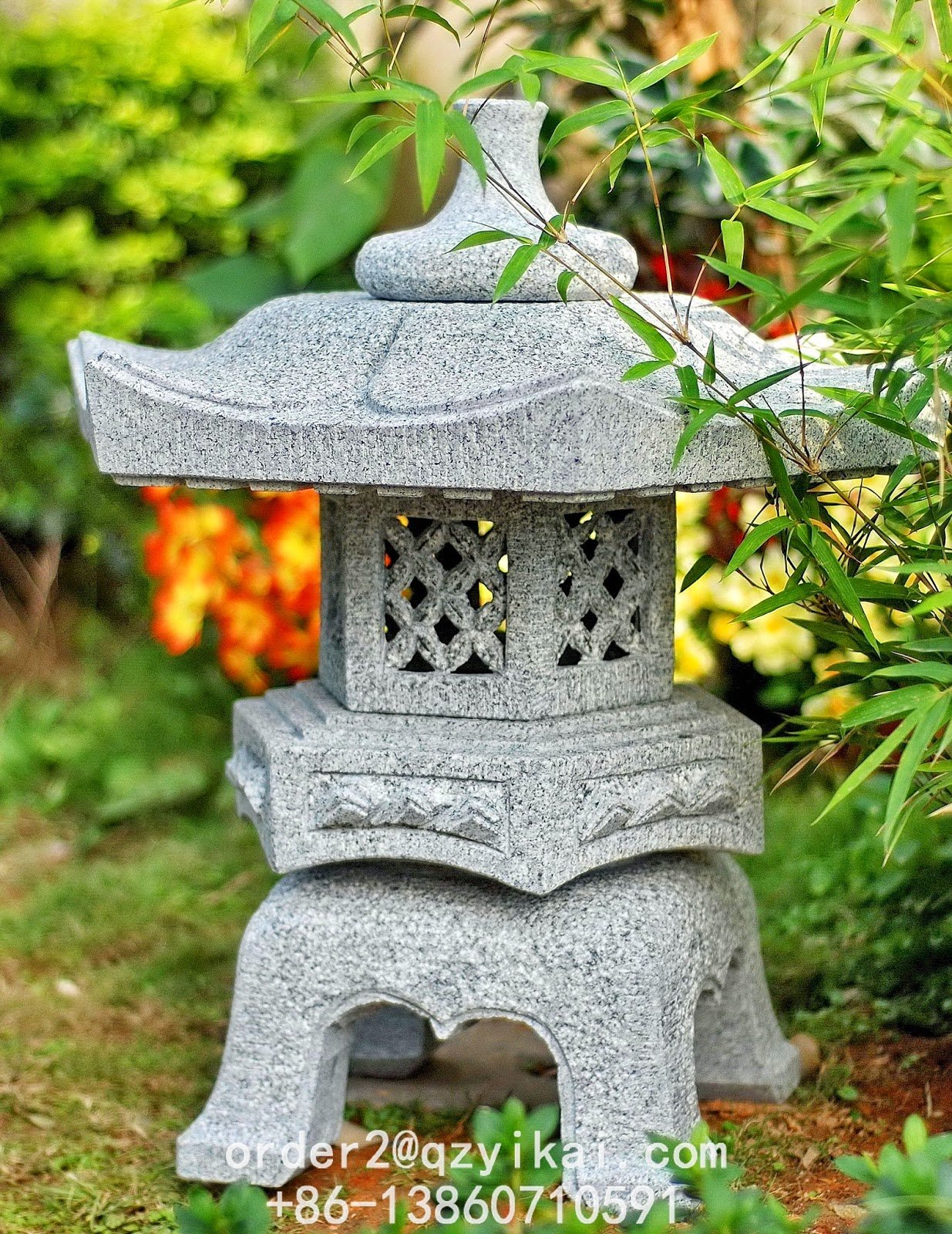 Японский садовый фонарь. Фонарь Юкими Торо. Японский фонарь цикубаи. Фонарь Касуга Торо. Каменные фонари в японском саду.