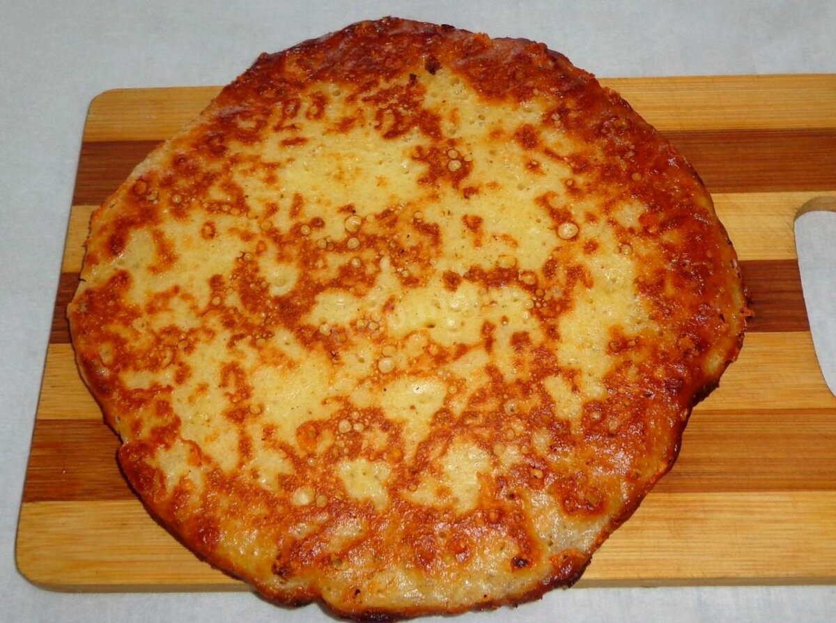 Простые хачапури с сыром на сковороде