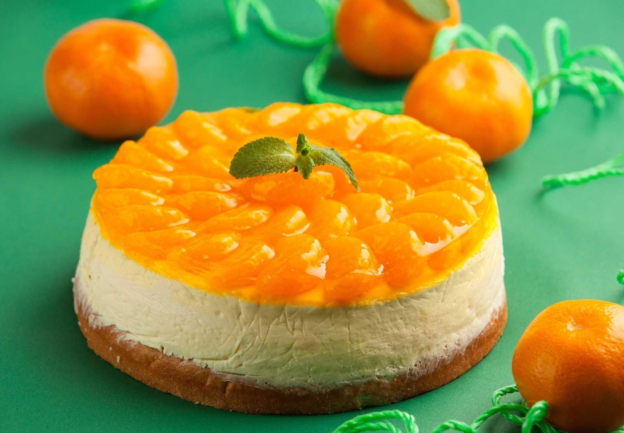 Мандаринов тесто. Муссовый торт мандарин. Муссовый торт апельсин. Муссовый мандарин пирожное. Торт Эрл грей апельсин.